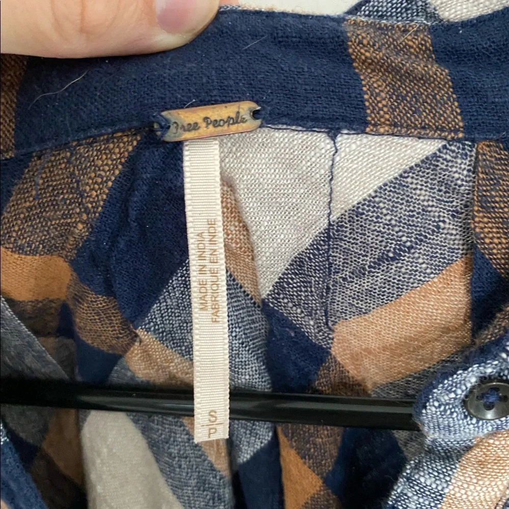 Free People collared button